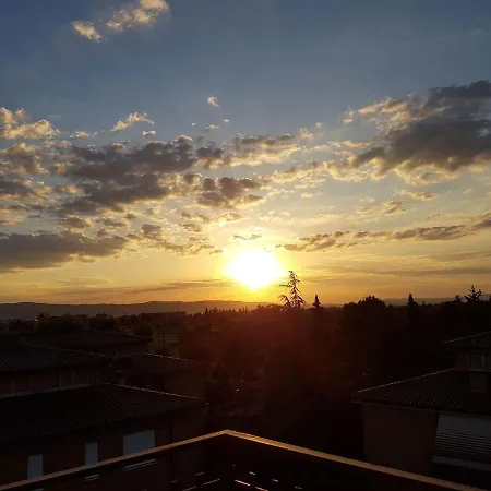 Situato Nei Pressi Di Centro E Caserma Apartment *